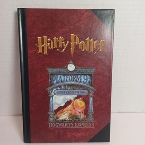 Harry Potter‎ Hogwarts Express Platform 9 3/4 Blank Journal/Notebook/Scholastic
